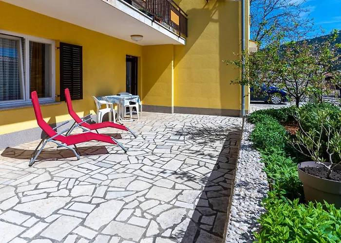 Medena, Apartment *